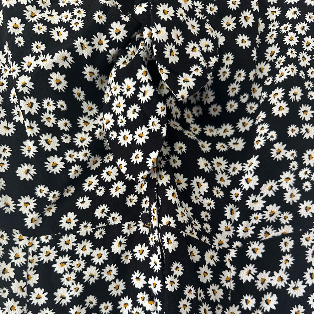 Sezane Norabel Dress in Daisy Print - Picture 6 of 7